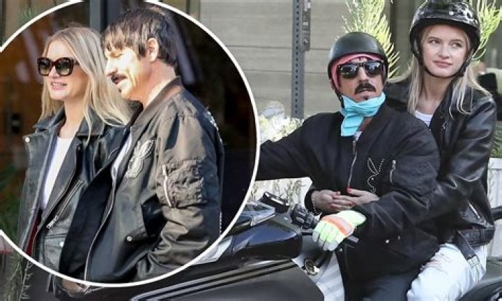 Anthony Kiedis' Girlfriend: All The Details