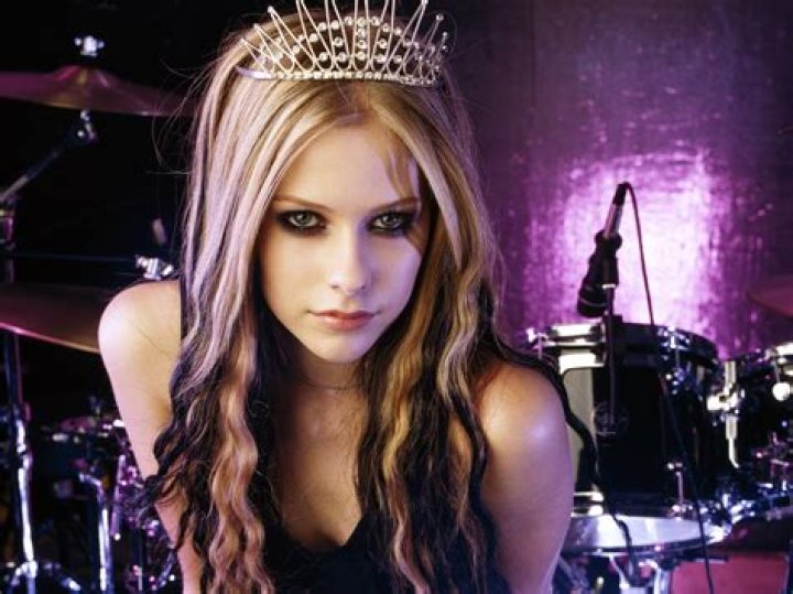Avril Lavigne: The Pop Punk Princess Of The 2000s