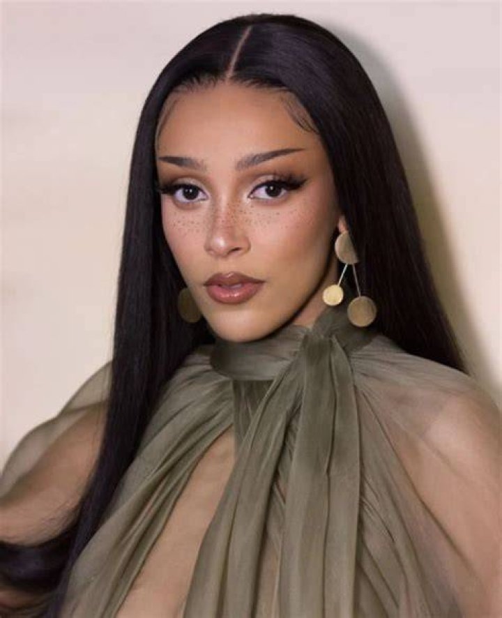 Doja Cat Sizzles on the Set of Her New Music Video