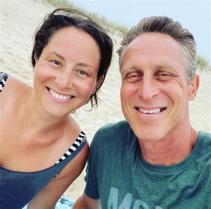 Find Out: Mark Hyman's Second Wife