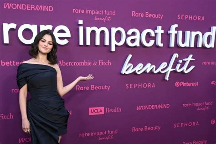 Impact Of Selena's Mom: Shaping A Legacy