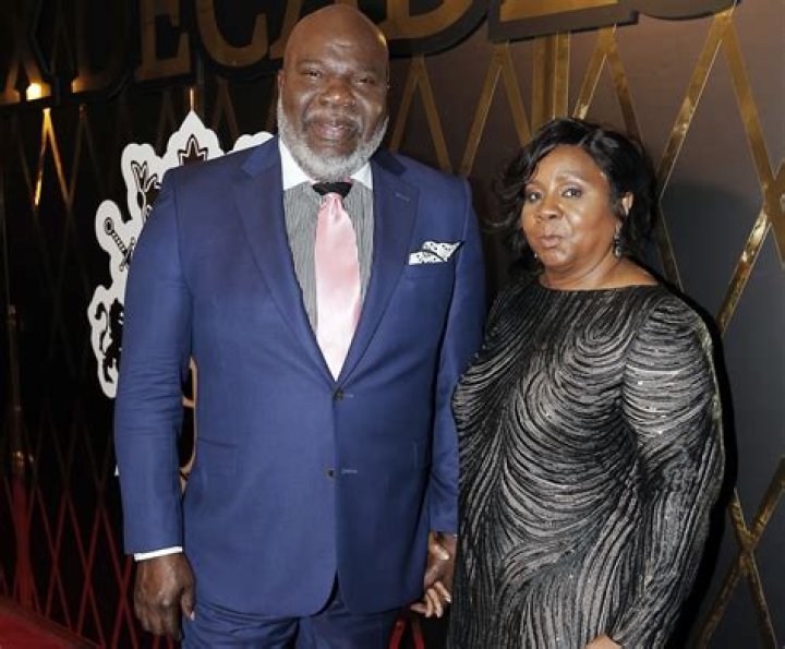 Is TD Jakes Still Married? - Latest Updates And Insights