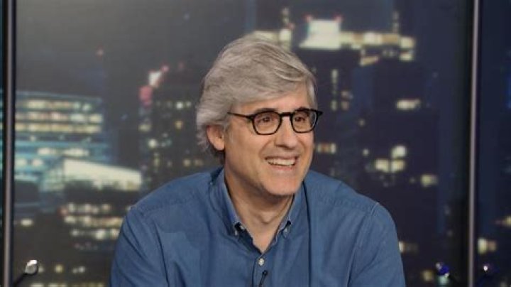 Mo Rocca Marriage Status: Exploring The Personal Life Of The Journalist