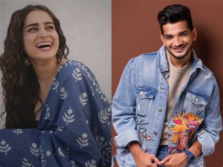 Munawar Faruqui And Ayesha Khan's Relationship Decoded