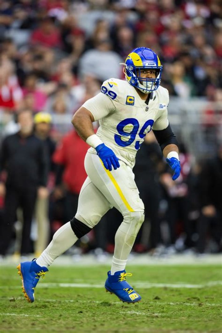 Rams' Puka Nacua Has Jersey Put In Pro Football Hall Of Fame