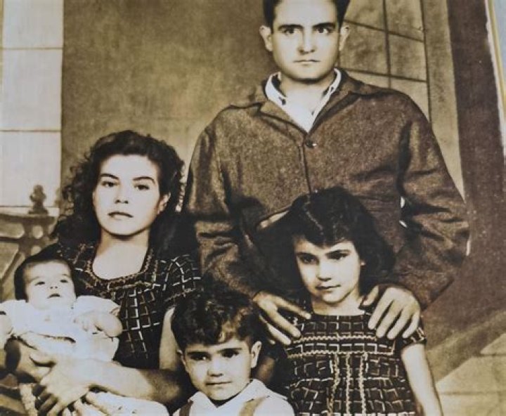 Uncover The Untold Stories Of Vicente Fernandez's Remarkable Siblings