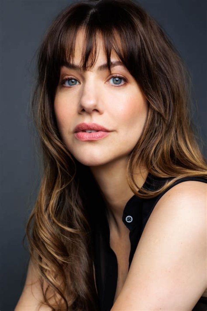 Uncovering The Meaning Behind Julie Gonzalo's Intriguing Scar