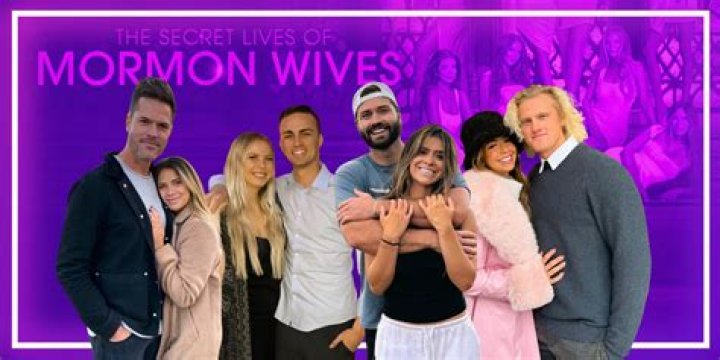 Uncovering Their Secret Lives And Loves