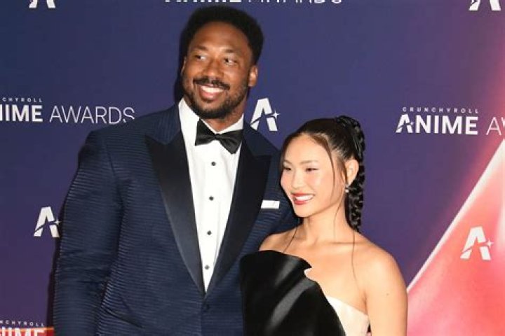 Who Is Garret Clark's Girlfriend Actually?