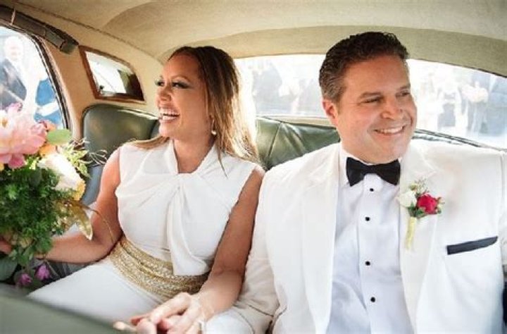 Who Is Vanessa Williams Currently Married To? Exclusive Details Revealed
